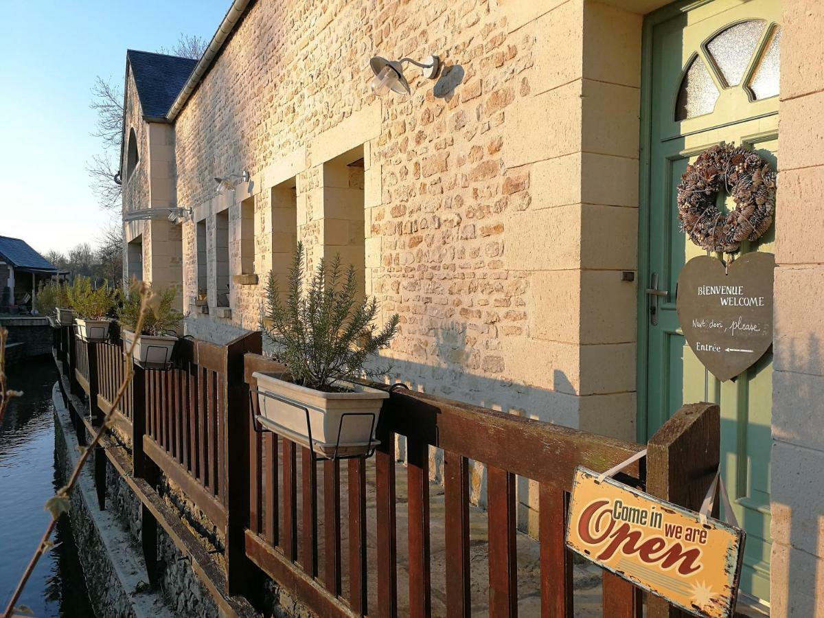 Les Chambres De Capucine Carcagny Exterior foto